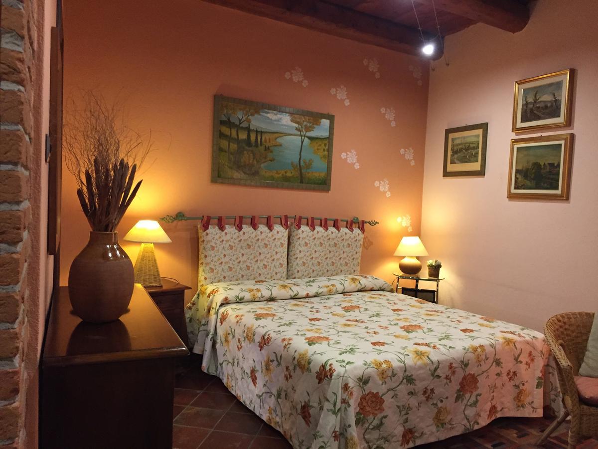 Cascina Baresane Bed & Breakfast Alba  Exterior photo