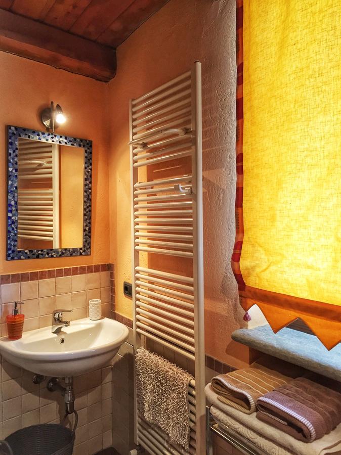 Cascina Baresane Bed & Breakfast Alba  Exterior photo